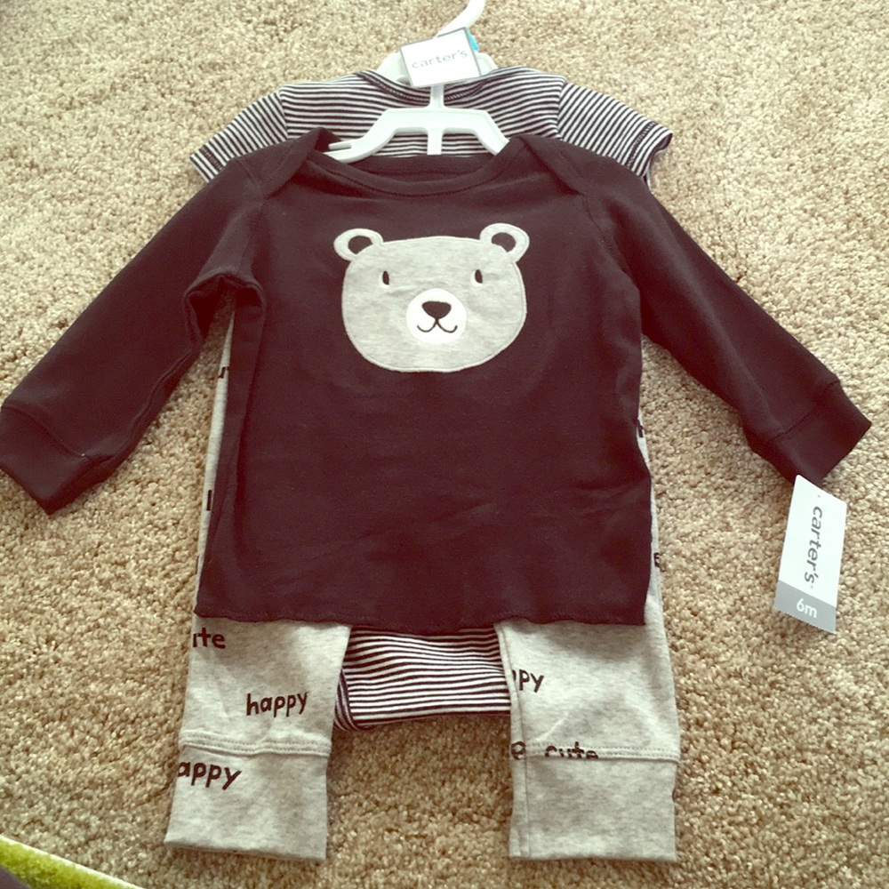 3-piece Carter’s outfit
